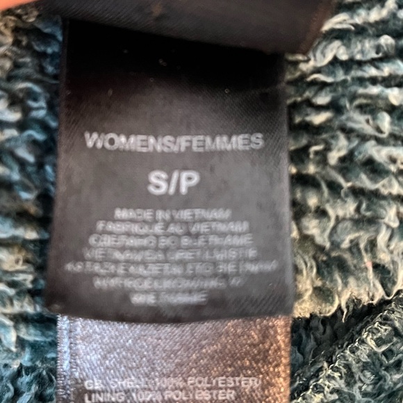 The North Face Osito Jacket Size S - Picture 11 of 11